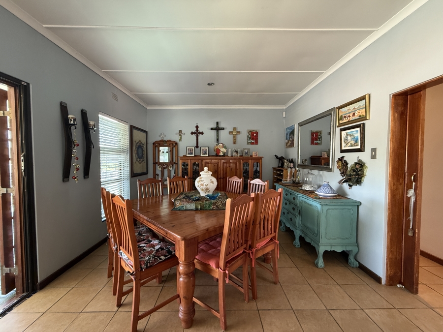 3 Bedroom Property for Sale in Stilbaai Wes Western Cape